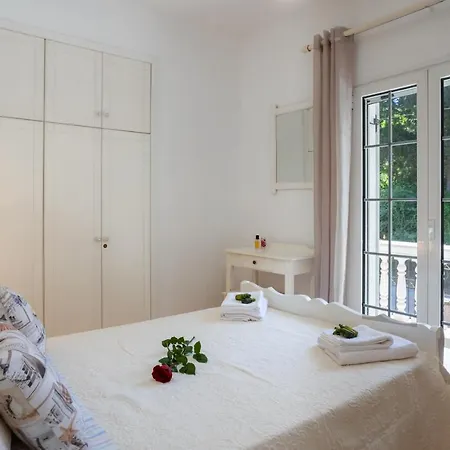 Konis House Corfu Pouládes