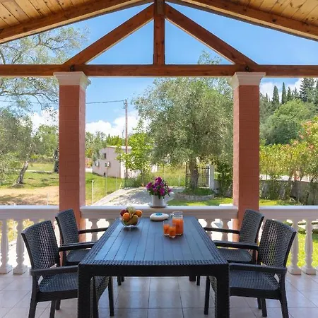 Konis House Corfu * Pouládes